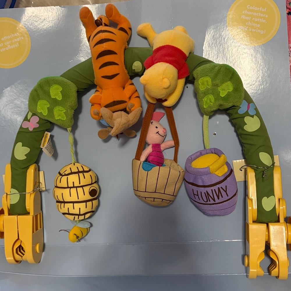 Infantino Disney Baby Activity Arch - Winnie the Pooh & Friends 2005 RARE NEW - Picture 3 of 16